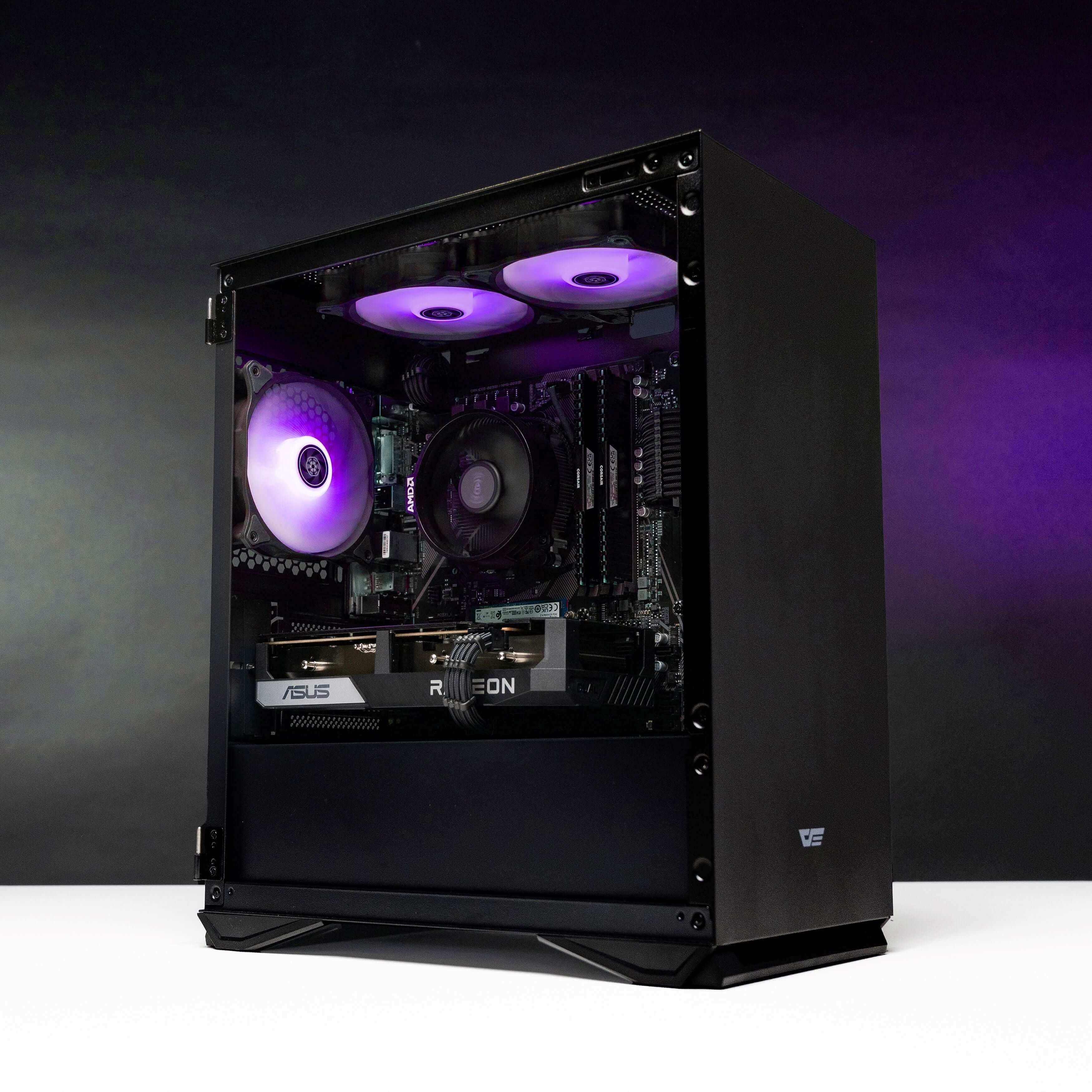  Side view of the impressive ARROW: LVL 4 PC showcases its powerful components, making it a gaming beast.
