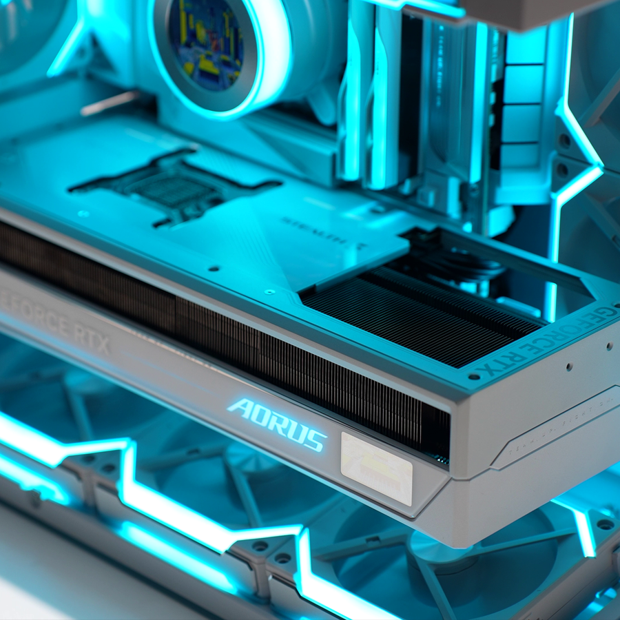 Project Stealth | RTX 5090 | 9950X3D | 4K Gaming PC