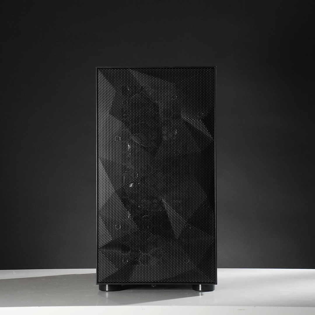 Focal Dark: Studio