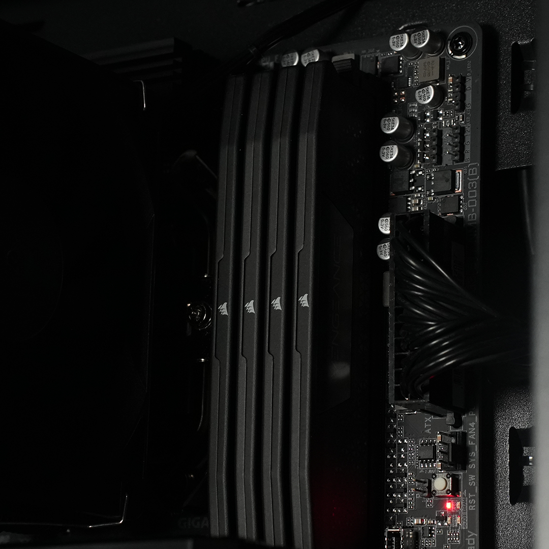 Focal Dark: Core